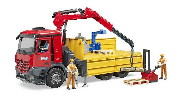 Bruder Mb Arocs Constructie Vrachtwagen Met Kraan, Pallet Vorken, Grijper En 2 Pallets
