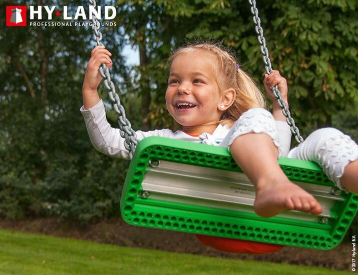 Hy-Land P6s Speeltoestel Grenenhout - Polyethyleen Glijbaan en Schommel