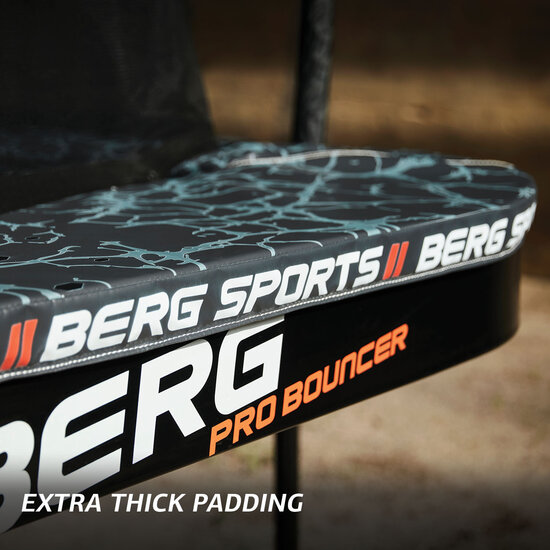 BERG SPORTS Ultim Rechthoek Pro Bouncer FlatGround 500 x 500  + AeroWall