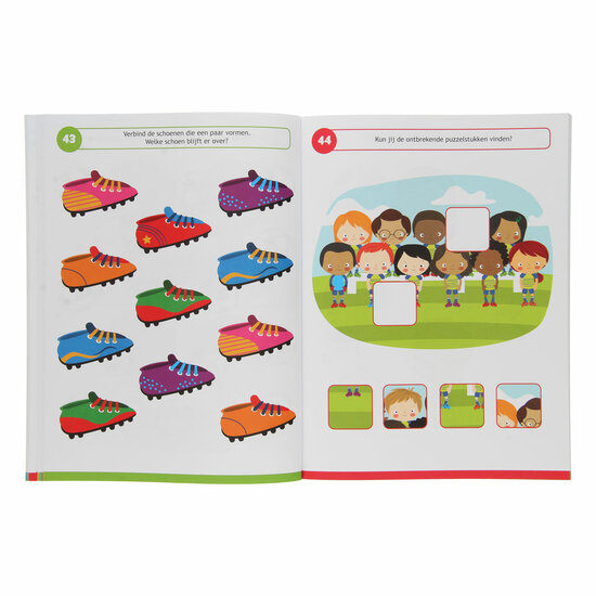 100 Spelletjes Voetbal