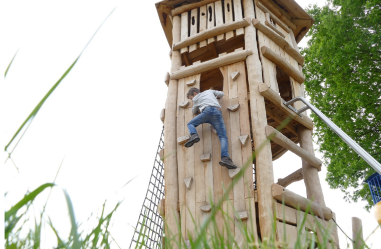 Robinia Speeltoren Openbaar 740x400 cm - Natuurlijk Hout