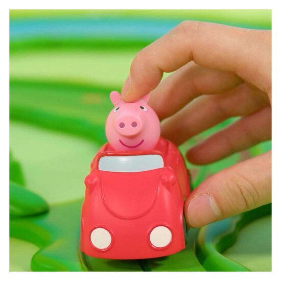 Peppa Pig Whizz Around - Peppa's Kleine Rode Auto Set