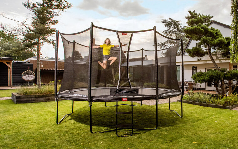 BERG Favorit Regular 380 Green + Safety Net Comfort