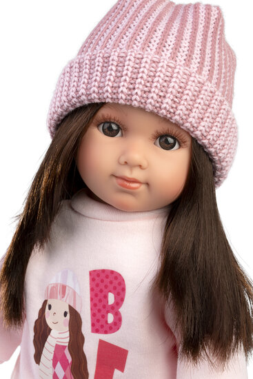 Llorens Pop Sara 35 cm met zacht lijfje en roze winteroutfit