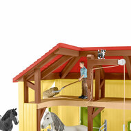 schleich Paardenstal