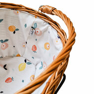Rieten poppenfietsmand met hengsel 25x13 cm - summer fruit