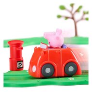 Peppa Pig Whizz Around - Peppa's Kleine Rode Auto Set