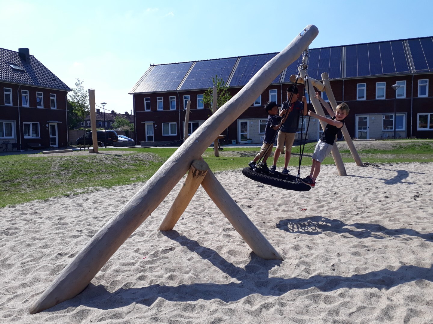 https://www.speelgoeddebetuwe.nl/Files/2/26000/26931/ProductPhotos/Source/2417537786.jpg