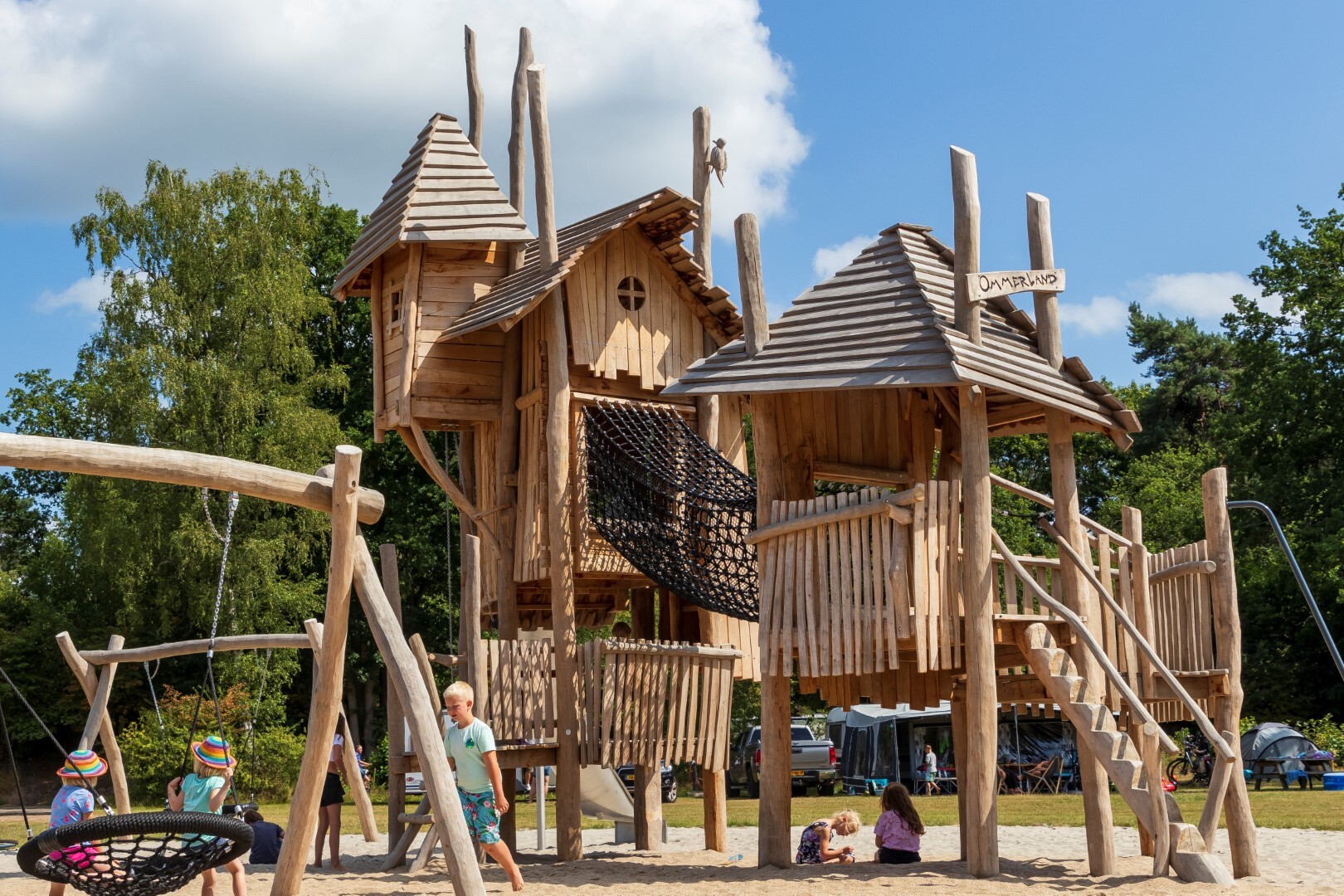 https://www.speelgoeddebetuwe.nl/Files/2/26000/26931/ProductPhotos/Source/2417538755.jpg