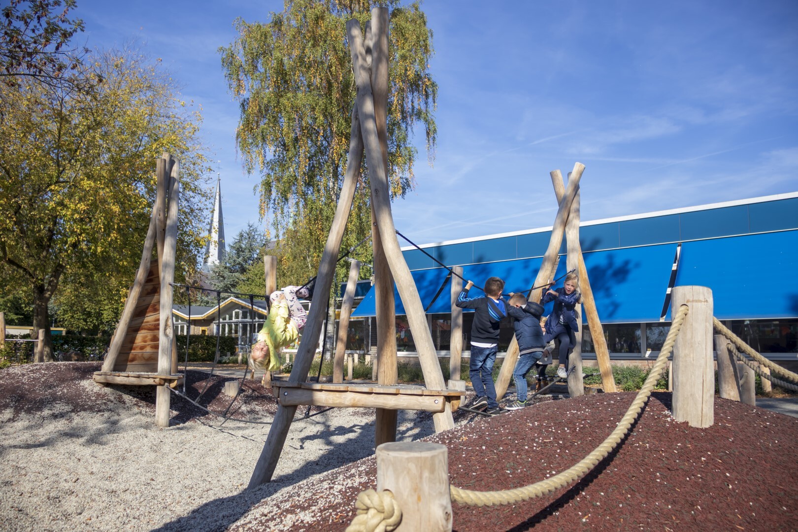 https://www.speelgoeddebetuwe.nl/Files/2/26000/26931/ProductPhotos/Source/2417538800.jpg