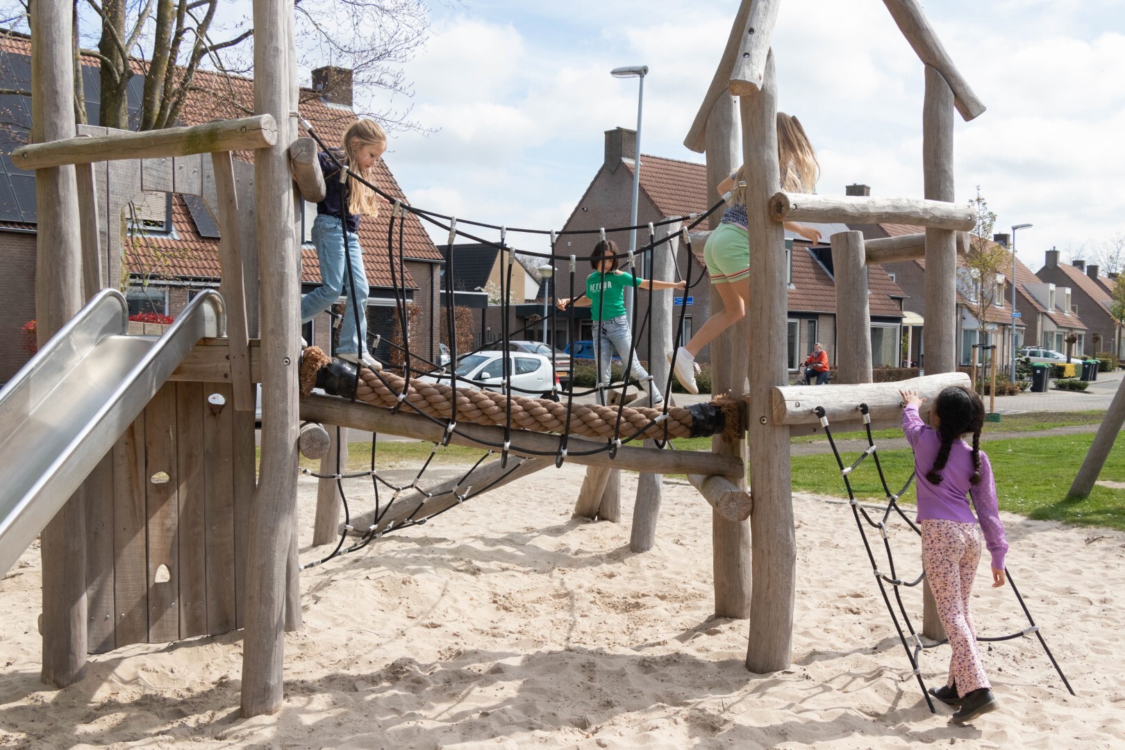 https://www.speelgoeddebetuwe.nl/Files/2/26000/26931/ProductPhotos/Source/2417539190.jpg
