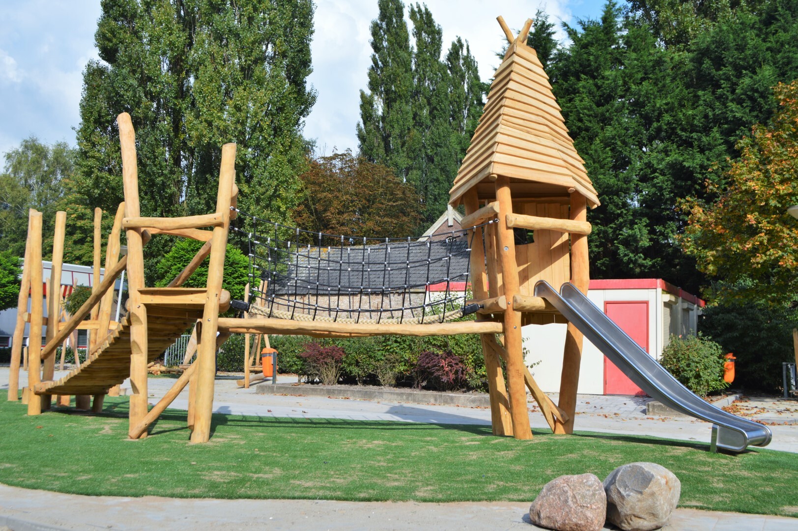 https://www.speelgoeddebetuwe.nl/Files/2/26000/26931/ProductPhotos/Source/2417539289.jpg