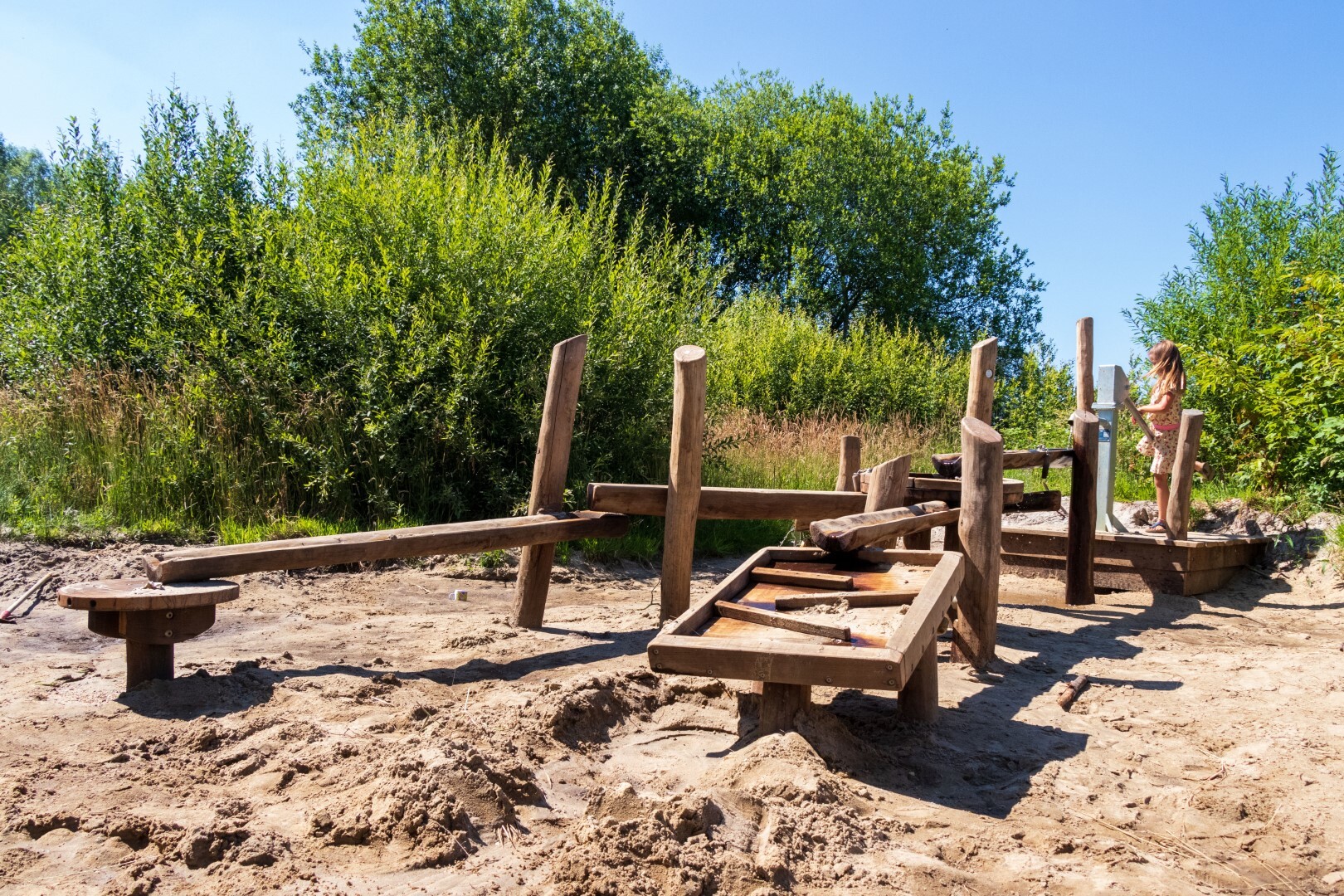 https://www.speelgoeddebetuwe.nl/Files/2/26000/26931/ProductPhotos/Source/2417539457.jpg