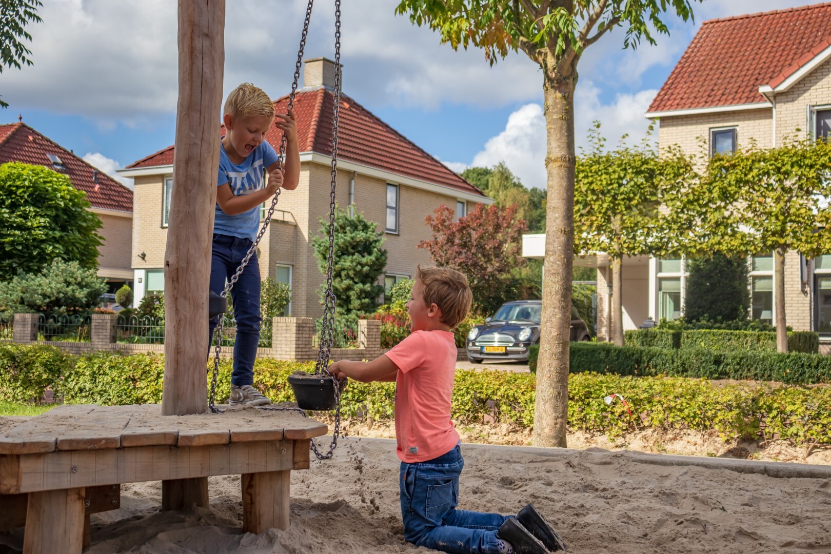 https://www.speelgoeddebetuwe.nl/Files/2/26000/26931/ProductPhotos/Source/2417539520.jpg