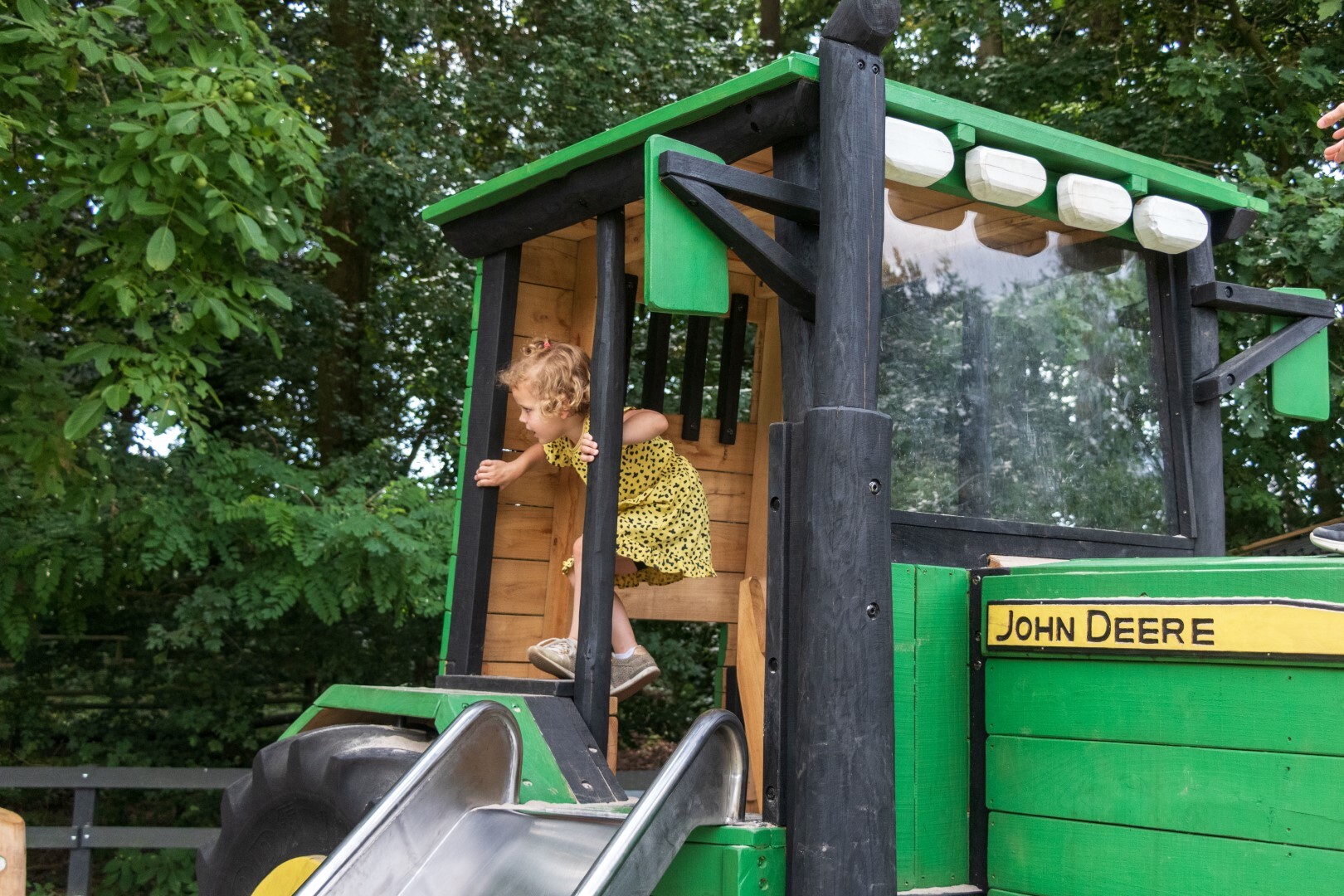https://www.speelgoeddebetuwe.nl/Files/2/26000/26931/ProductPhotos/Source/2417539757.jpg