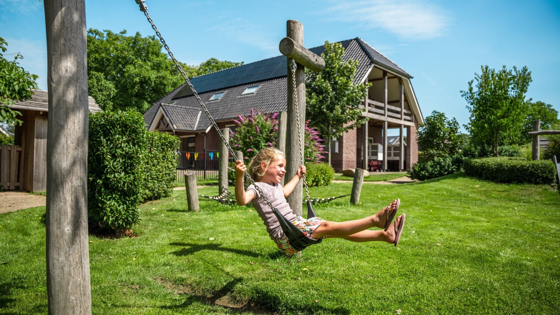 https://www.speelgoeddebetuwe.nl/Files/2/26000/26931/ProductPhotos/Source/2417540996.jpg